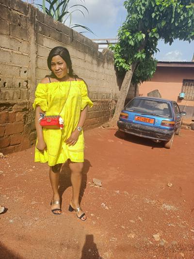 Christine 31 ans Ewodo Cameroun