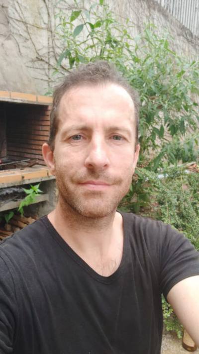 Yannick 46 ans Saint Etienne France