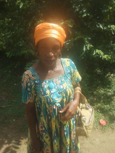 Brigitte 51 Jahre Kribi Kamerun