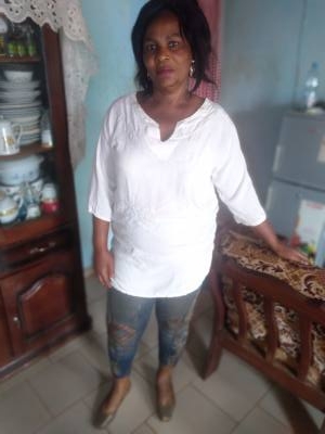 Mariejeanne 55 Jahre Yaoundé Kamerun