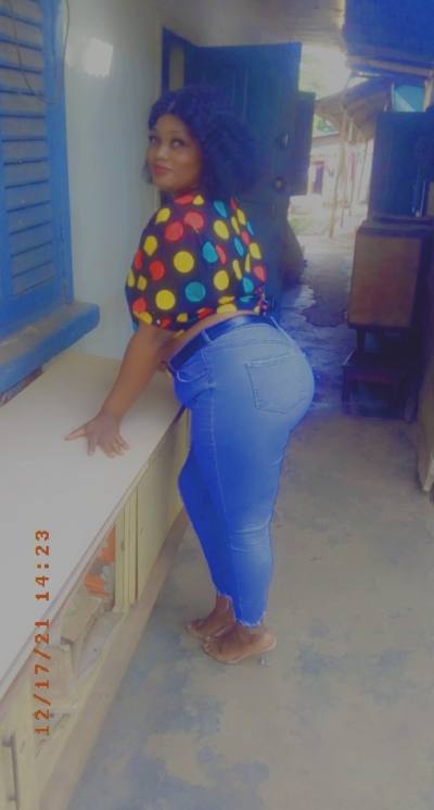 Jeannette 32 ans Yaoundé Cameroun