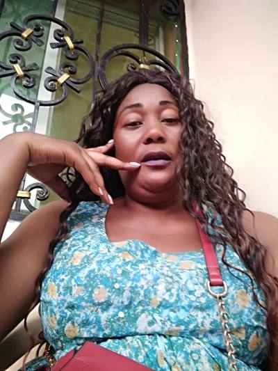 Blandine 51 ans Yaoundé3 Cameroun