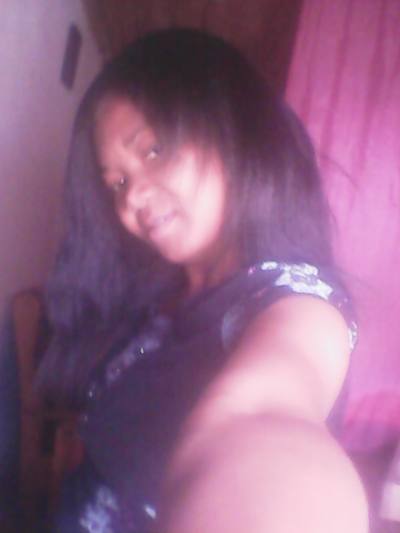 Nirine 45 ans Femme Madagascar