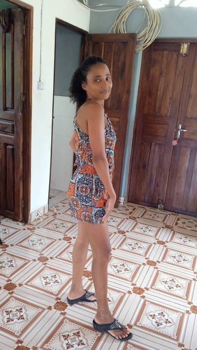 Patricia 34 ans Nosy Be Hell Ville Madagascar