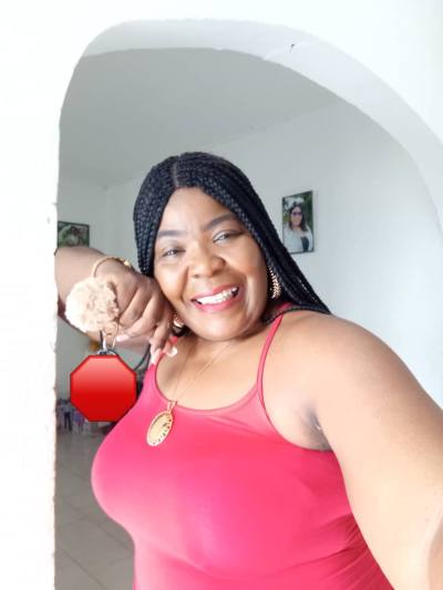 Monique 51 ans Centre Cameroun