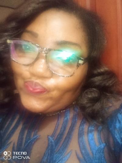Yvette 47 ans Yaoundé Cameroun