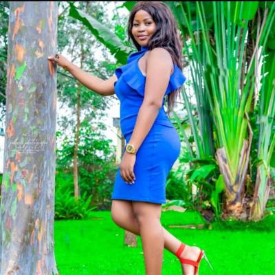 Dorothé  25 Jahre Yaounde Kamerun