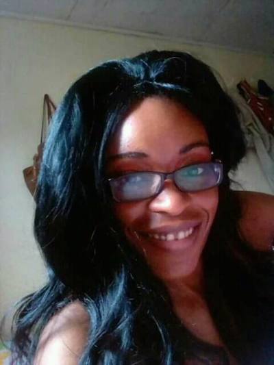 Marcelle 36 years Douala Cameroon