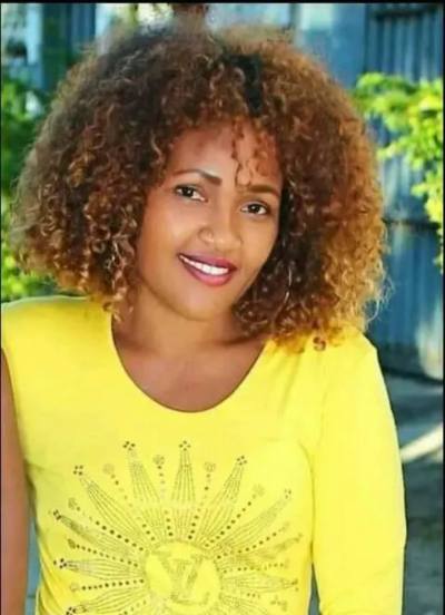 Noella 31 Jahre Toamasina Madagaskar