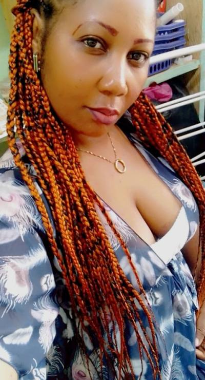 Sandrine 37 ans Yaoundé Cameroun
