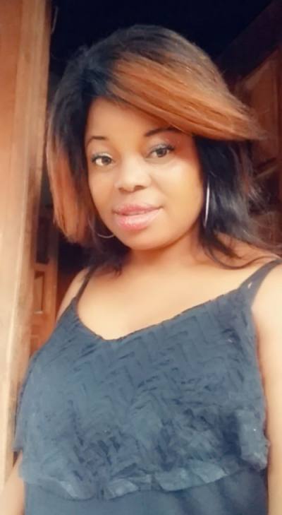 Vanessa  40 ans Centre Cameroun