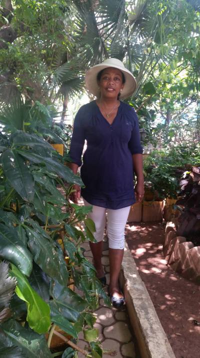Charline 55 ans Antananarivo Madagascar
