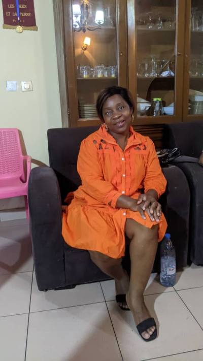 Berna 39 ans Yaoundé 5 Cameroun