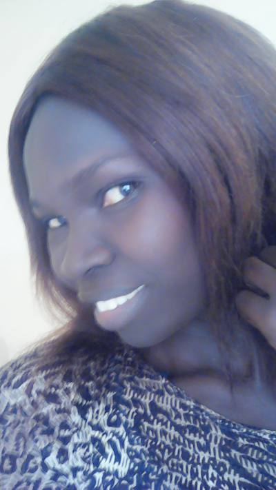 Khadija 30 ans Sebikhotane Sénégal