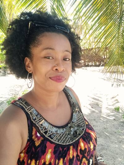 Thalie 29 ans Vohemar  Madagascar