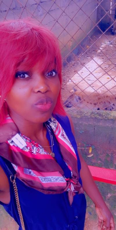 Nelly 38 years Yaoundé  Cameroon