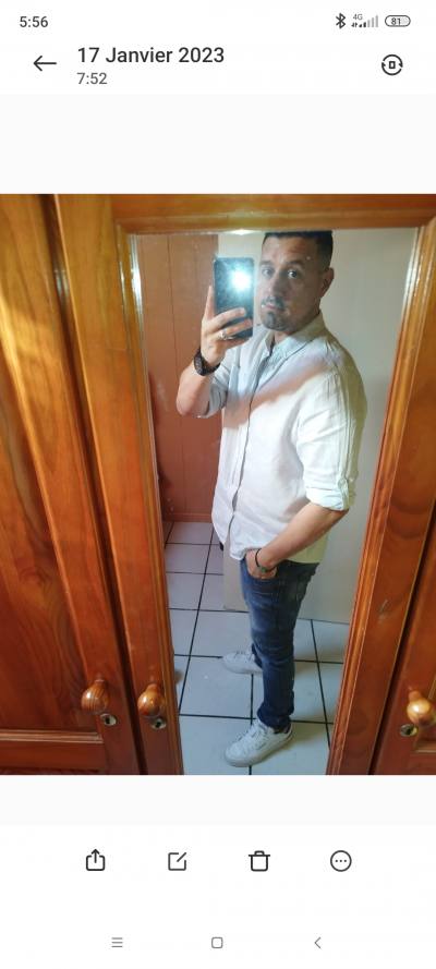 Eric 41 ans Bordeaux  France