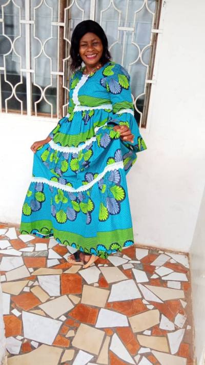 Marie 58 years Yaoundé 4 Cameroon