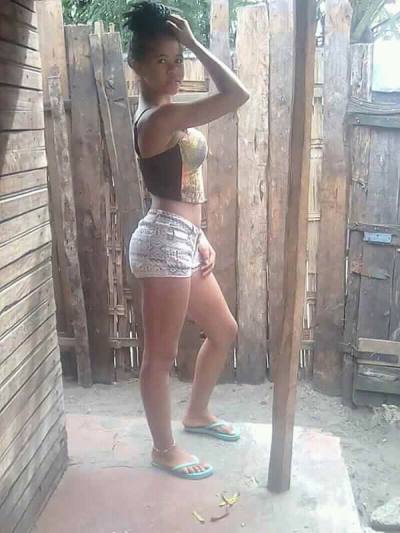 Soa 28 ans Toamasina Madagascar