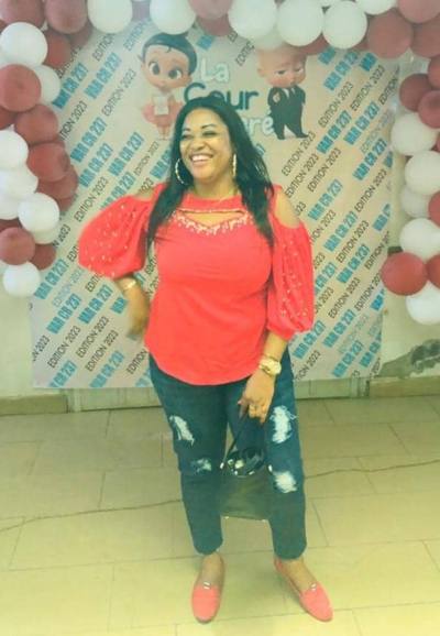 Madeleine 41 ans Minboman Cameroun