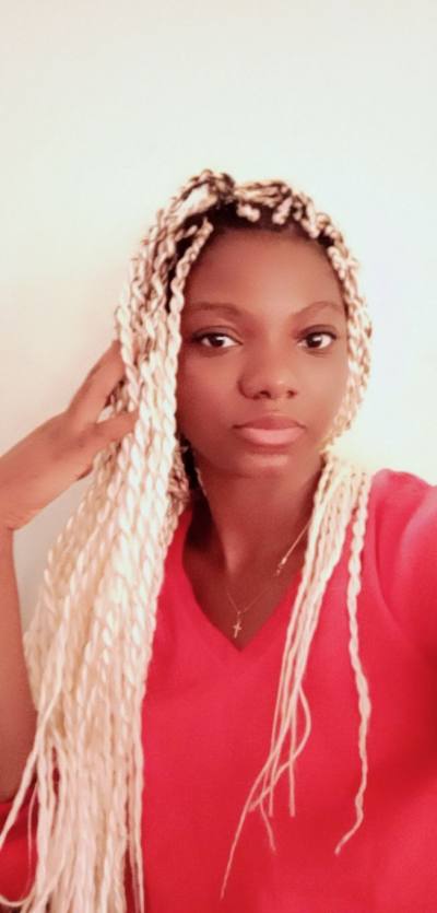 Sonya 33 ans Yaounde Cameroun