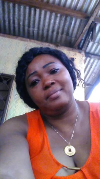 Prisca 45 ans Yaoundé5 Cameroun