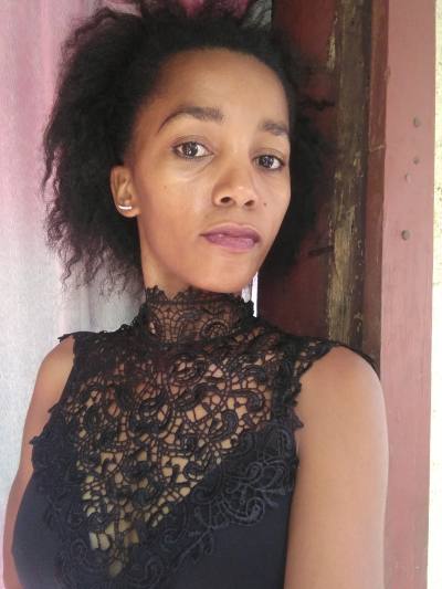 Belina 32 ans Antalaha  Madagascar