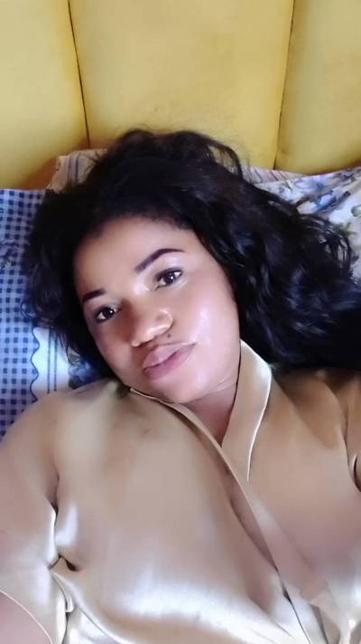 Josiane 32 ans Yaounde7 Cameroun