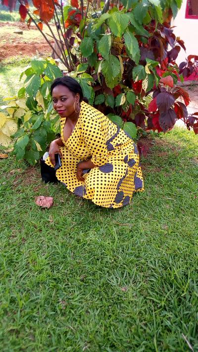 Brigitte 43 ans Yaoundé Cameroun