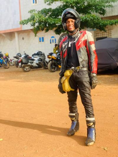 Eunock 26 ans Cotonou  Afrique du Sud
