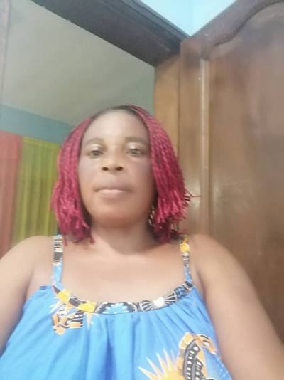 Marie Noel 50 ans Yaoundé  Cameroun
