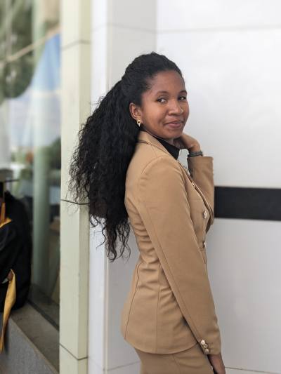 Richina 28 ans Antananarivo Madagascar