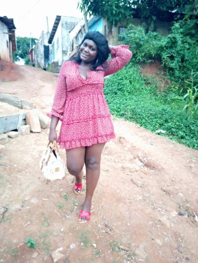 Sou 34 ans Yaoundé Cameroun
