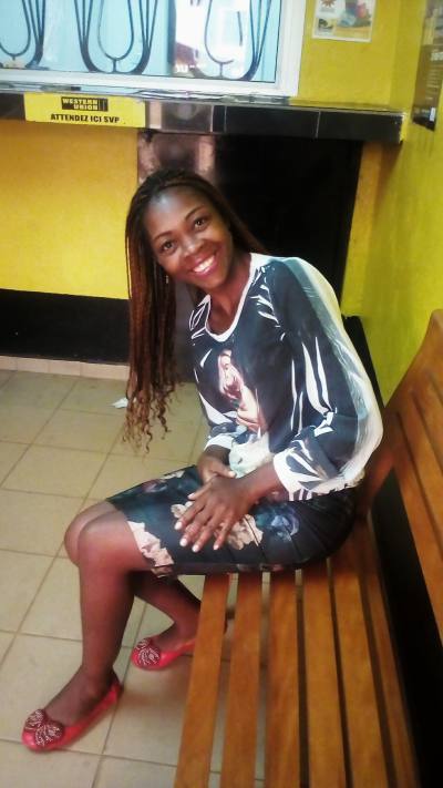 Marielle 43 ans Yaounde Cameroun