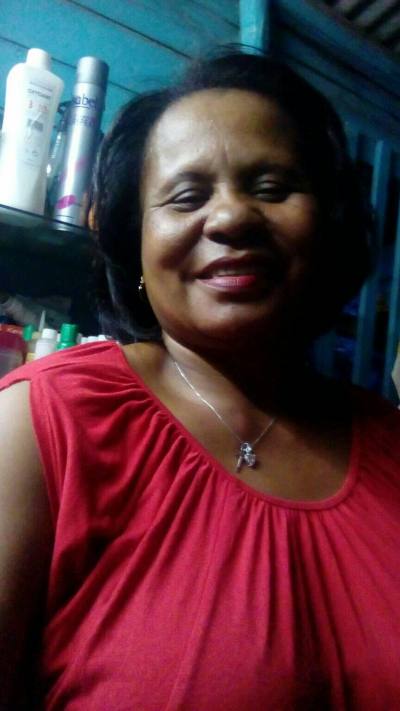 Virginnie 54 ans Toamasina Madagascar