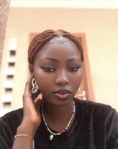 Maimouna 21 ans Riviera  Côte d'Ivoire