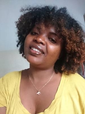 Olga 29 ans Toamasina Madagascar