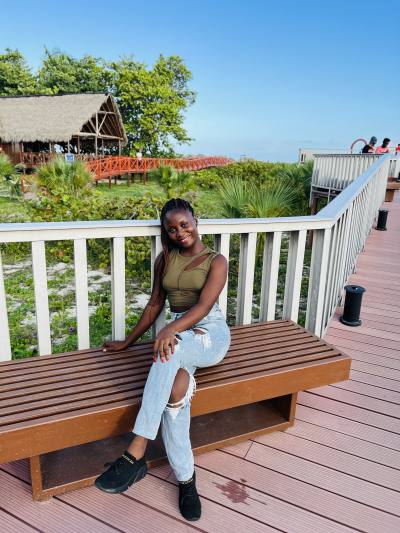 Josephine 23 ans Accra Ghana