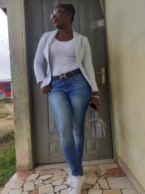 Lorette 34 ans Ebolowa Cameroun
