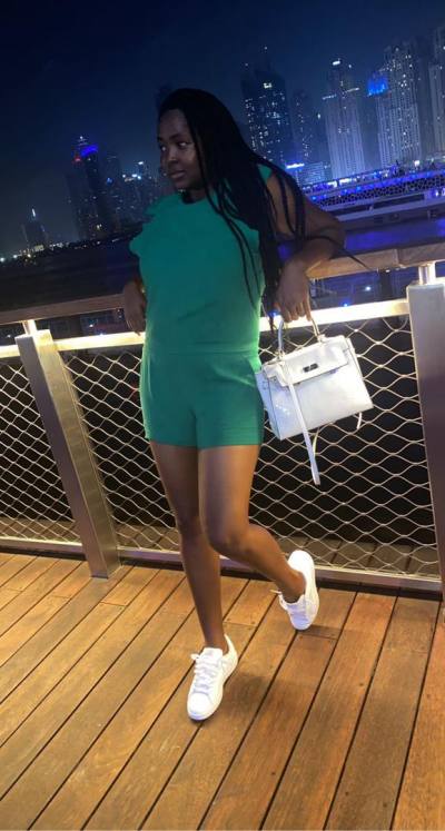 Vanessa 34 ans Yaounde Cameroun