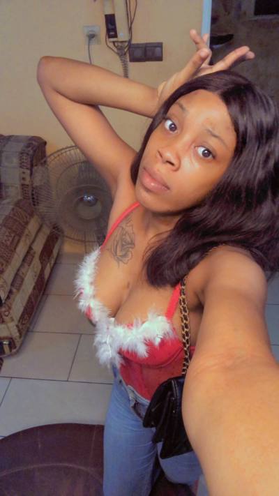 Milena 24 years Douala  Cameroon