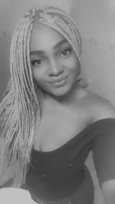 Danielle 29 ans Fang Gabon