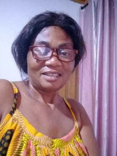 Sylvia 53 ans Mfou Cameroun