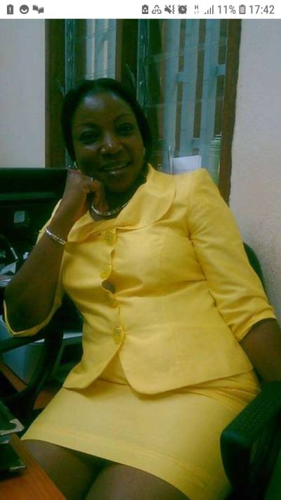Doline 60 ans Yaoundé Cameroun  Cameroun
