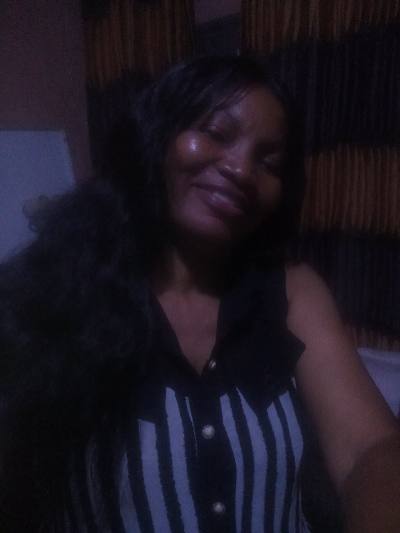 Nachita 51 ans Yaoundé 6 Cameroun