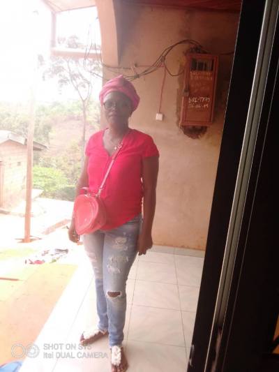 Sandrine 44 ans Yaoundé5 Cameroun