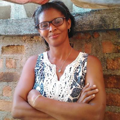 Jeanna 53 years Sambava Madagascar
