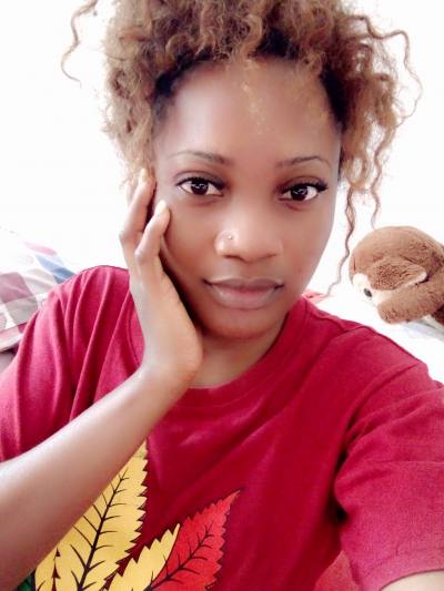 Kendra 29 ans Centre Cameroun