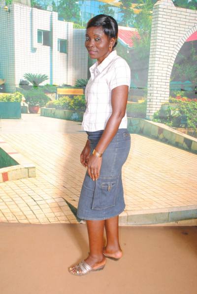 Marlyse 47 Jahre Bafia Kamerun