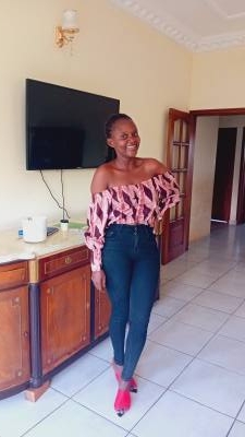 Lynn 27 ans Yaoundé  Cameroun